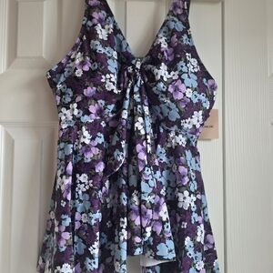 Bloomchic Purple and Black Floral Tankini Top Size 18-20 2x